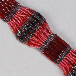 Mars Scalloped Brick Stitch Bracelet
